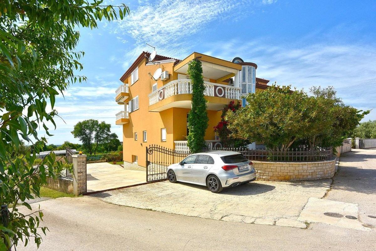 Apartments Sunset Vodnjan Exterior photo